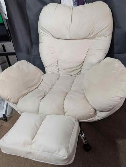 Photo of free Padded reclinable Office Chair (N11 1EF) #2
