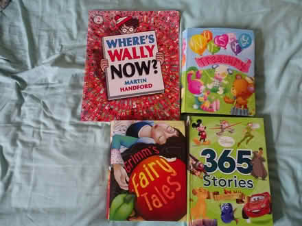 Photo of free lots of books, collection from KT5 9NH (Tolworth KT5) #4