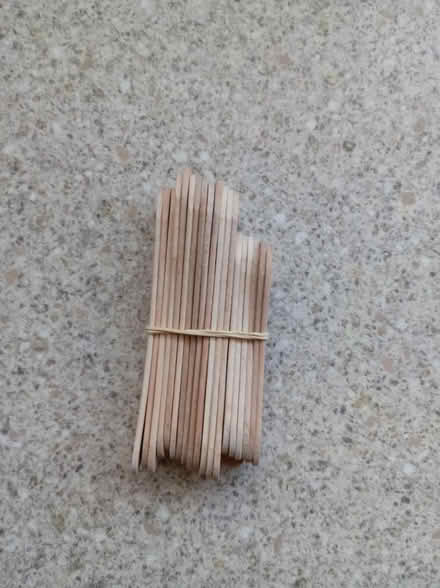 Photo of free Different sizes lollipop sticks (wolverhampton (WV10)) #2