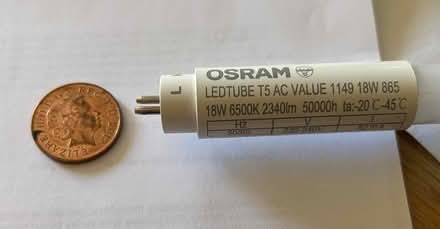 Photo of free LED replacement for fluorescent (Dorking RH4) #1