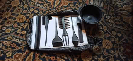 Photo of free Hair dying set (E2 Arnold Circus) #1