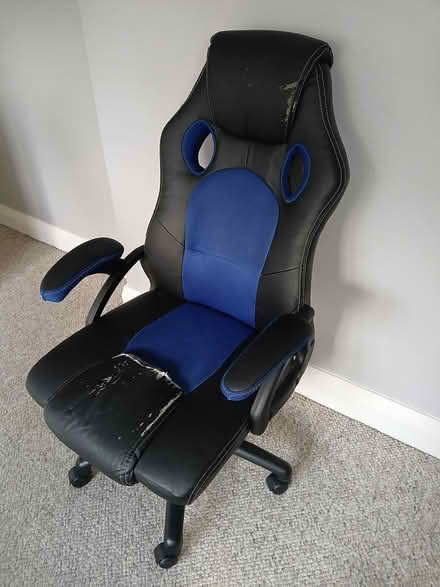 Photo of free Office Chair Height Adjustable (Bromsgrove B60) #3