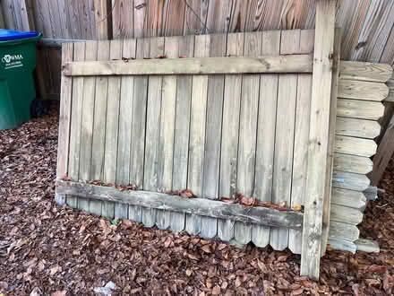 Photo of free Fence panels (Richmond-Southside) #2