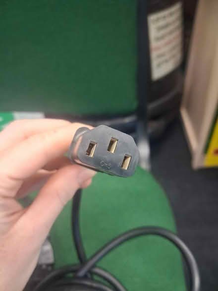 Photo of free Mixed cables (Jenkins Lane IG11) #3
