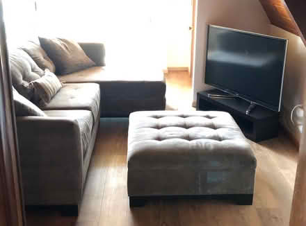 Photo of free LG TV Flatscreen with remote (Mountain Shores) #3