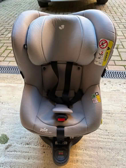 Photo of free Joie iSpin 360 car seat (Haywards Heath, RH17) #1