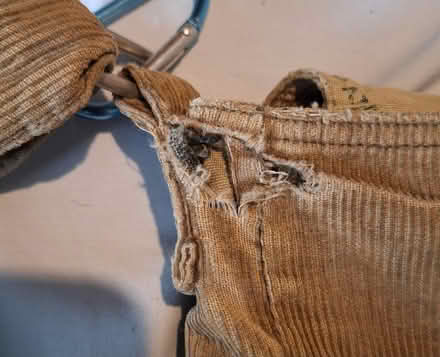 Photo of free Small shoulder bag (Cann Hall E7) #3