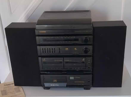 Photo of free Dainichi Turntable Hi Fi System needs attention (Woodford IG5) #1