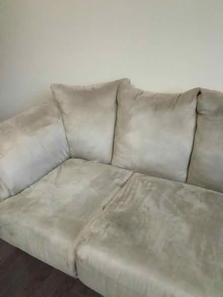 Photo of free 3 seater sofas (West rouge) #1
