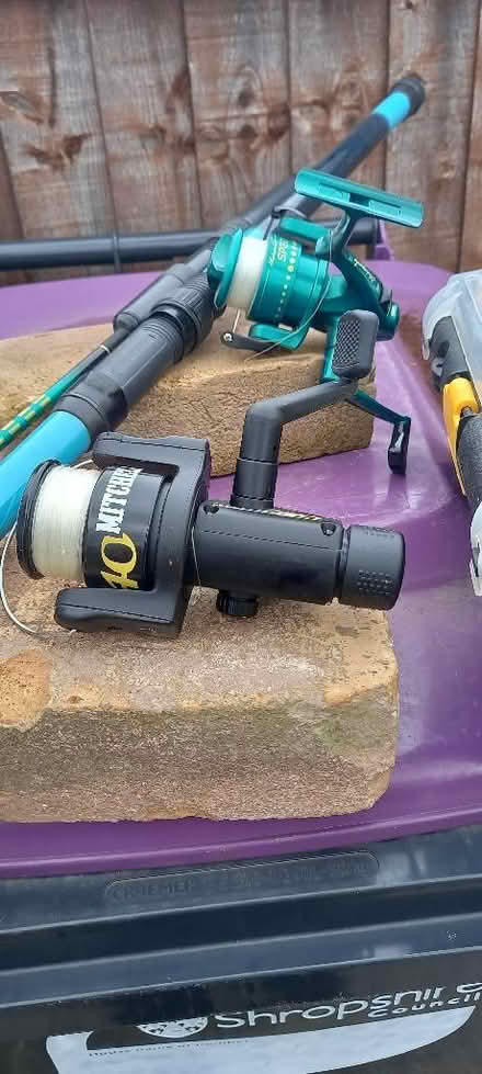 Photo of free FISHING tackle, keep net, 2 rods, 2 reels,floats, hooks etc (Belvidere SY2) #2