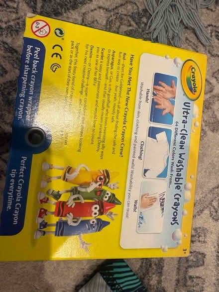 Photo of free Unopened Box of crayons (94087) #2