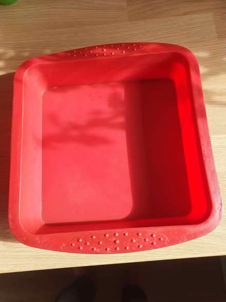 Photo of free Silicon baking tray (Cherry Orchard SY2) #1