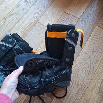 Photo of free Snow boots size 8 (Dacre CA11) #3