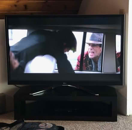 Photo of free LG TV Flatscreen with remote (Mountain Shores) #1