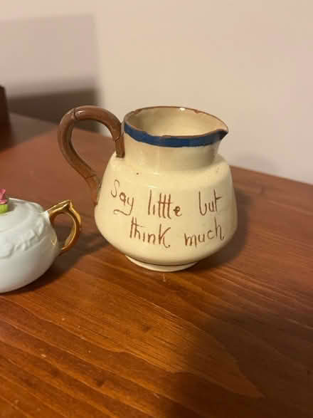 Photo of free Tiny t pot and small jug (Old ottawa south) #2