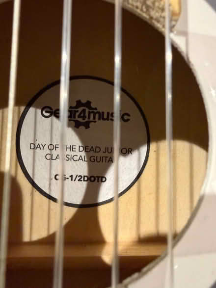 Photo of free Kids Guitar (Hill Brow GU33) #3