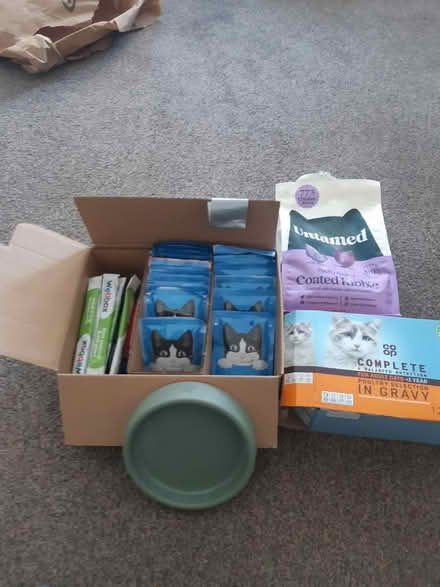 Photo of free Various cat food (Stockport, SK2) #1