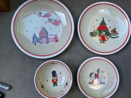 Photo of free Christmas dinnerware (Odenton Shopping Center area) #1
