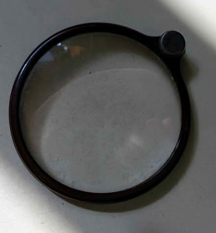 Photo of free small magnifier (Anna st in Teaneck) #1