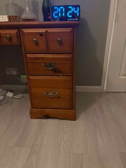 Photo of free Desk (Claverley WV5) #1