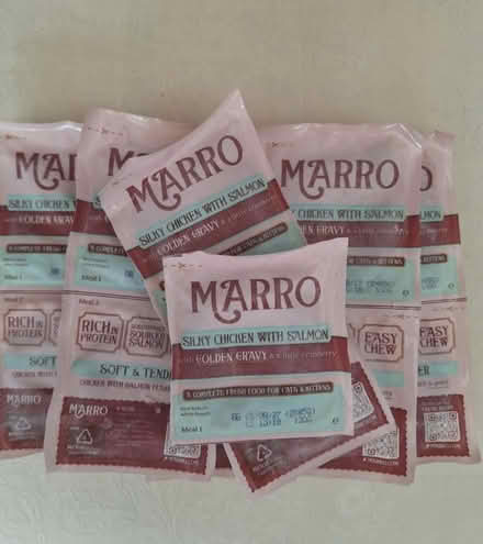 Photo of free Marro Cat food, Chicken with Salmon (Bexhill TN39) #1
