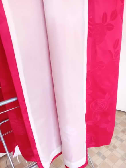 Photo of free Red lined curtains (Rose Hill OX4) #3