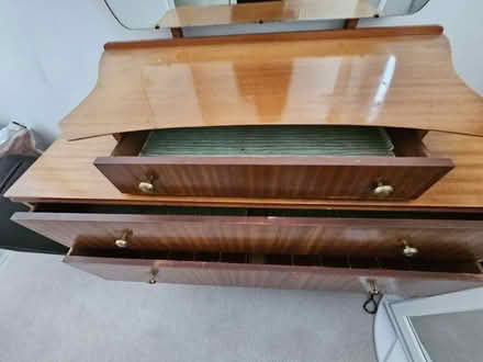 Photo of free Vintage Dressing Table with Mirror (L9) #3