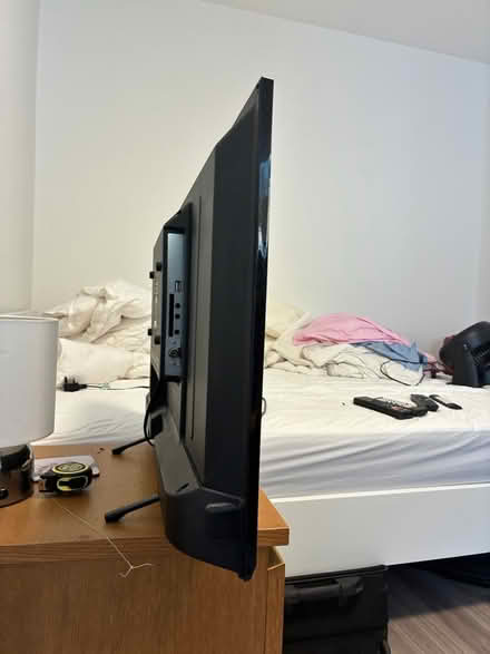 Photo of free Seizo TV (Fulham SW6) #2