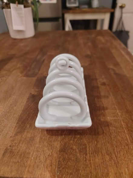 Photo of free Toast holder (Sheddingdean RH15) #2