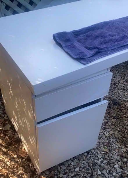 Photo of free IKEA MALM white desk (Swalcliffe OX15) #1