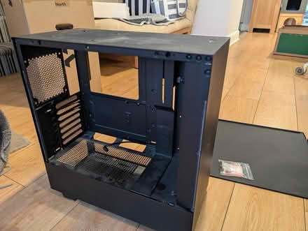 Photo of free NZXT H510 case (Sutton SM2) #3