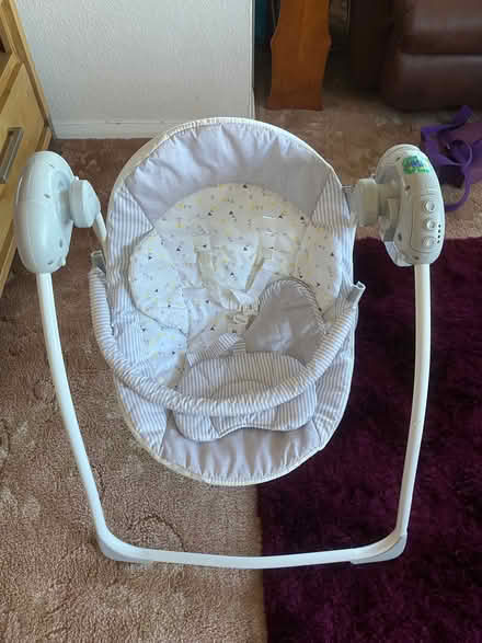 Photo of free Vibrating, swinging baby chair (Woodingdean BN2) #1