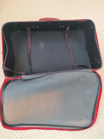 Photo of free Red suitcase (Milber TQ12) #2