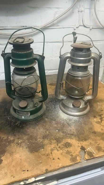 Photo of free A pair of paraffin lanterns (North Baddesley SO52) #1