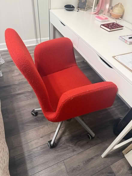 Photo of free Red chair (Aurora) #2