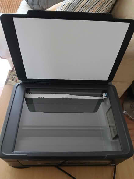 Photo of free Epson XP205 Priner (Hangleton, West Hove BN3) #2