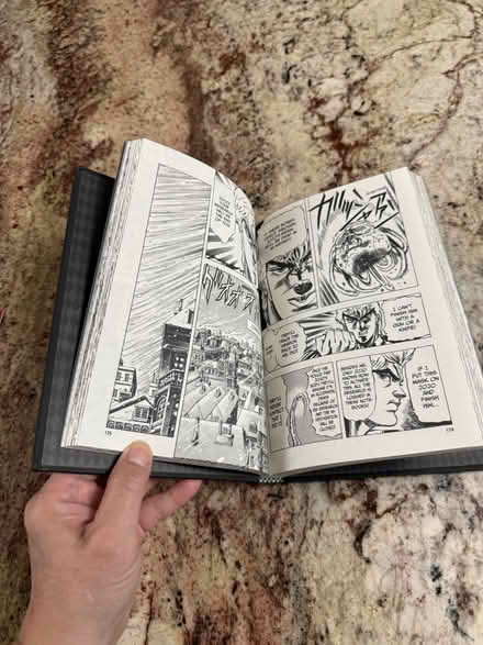 Photo of free JoJo’s Bizarre Adventure Manga (Erin Mills&QEW) #2