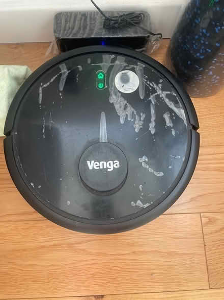 Photo of Robot vacuum cleaner (Lambeth North SE1) #1