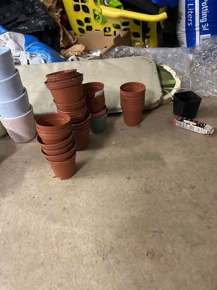 Photo of free Little planting pots (Los Altos on El Monte) #1