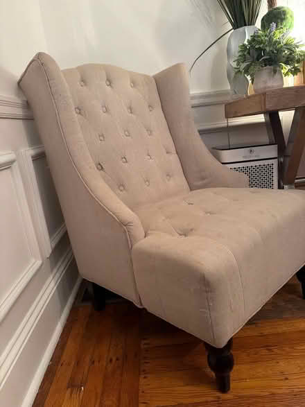 Photo of free wing back chairs (327Calvert rd Merion stationPA) #4