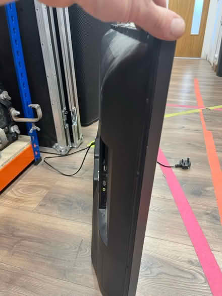 Photo of free Hitachi tv (Stretford/trafford M32) #4