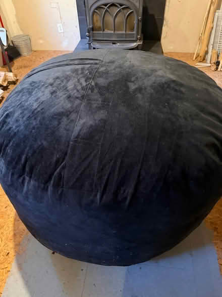 Photo of free BIG JOE brand bean bag set (Cloverland) #1