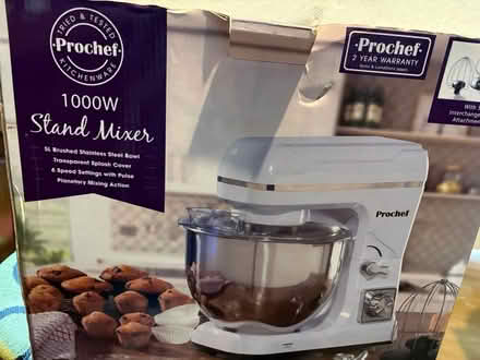 Photo of free Stand mixer (Sevenoaks tn13 1yh) #1