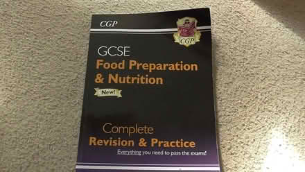 Photo of free GCSE Food Prep revision & practice book (St Albans AL4) #1