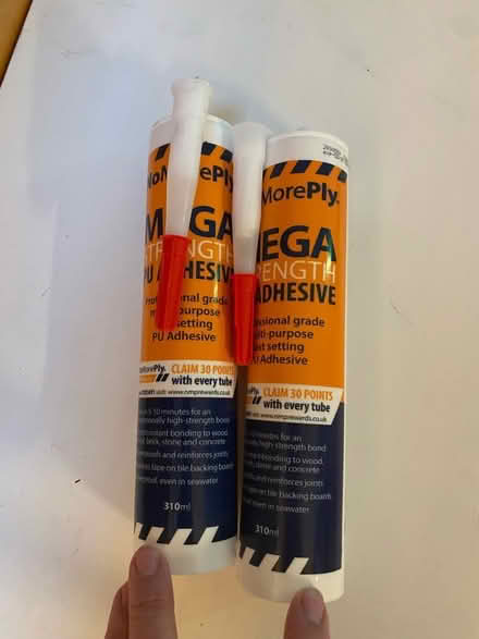 Photo of free Adhesive and screws for ‘No More Ply’ boards (Woodley RG5) #2