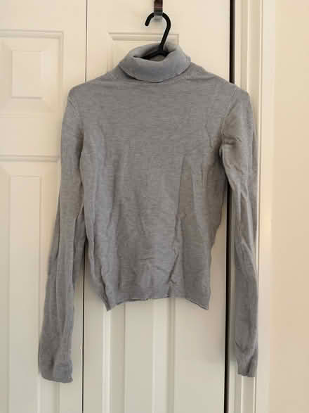 Photo of free Womens Clothing size 6-8 (Wimbledon SW19) #4