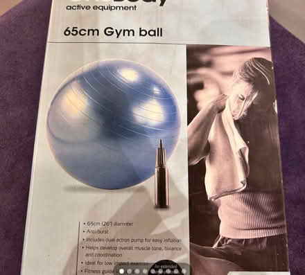 Photo of 75cm yoga ball (Tinshill LS16) #1