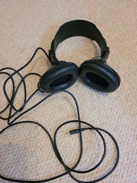 Photo of free Digital stereo wired headphones - vintage (Grange-over-Sands LA11) #1