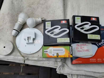Photo of free Selection of bulbs and light fittings (Fryent NW9) #1