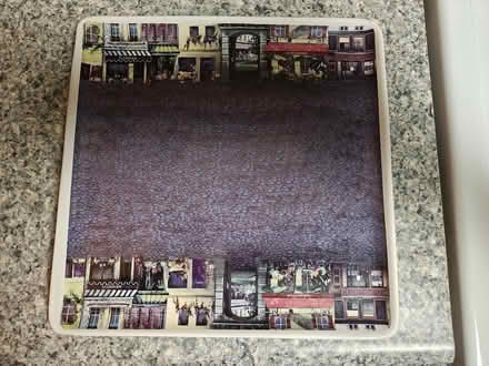 Photo of free Cute decorative plate (Hamilton Heights) #1